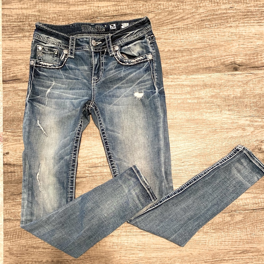 Miss Me Mid-Rise/Skinny Jeans Size 26